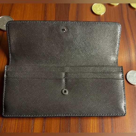 Michael Kors Metallic Silver Women's Jetset Travel Wallet 7.5 X 3.5 - Picture 7 of 12